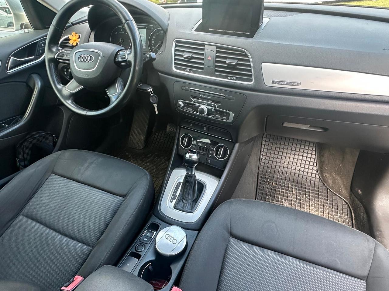 Audi Q3 2.0 TDI 150 CV QUATTRO S tronic FARI LED-NAVIG-CERCHIO IN LEGA TOP