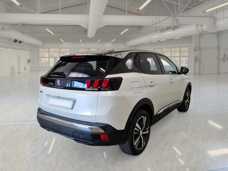 PEUGEOT 3008 BLUEHDI 130 EAT8 SES ALLURE SUV