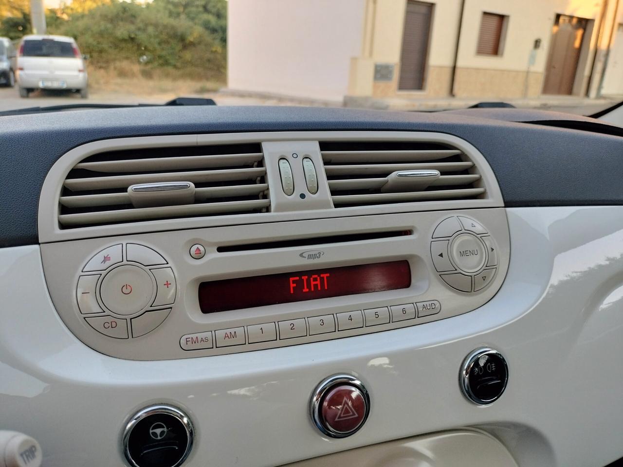 Fiat 500 1.2 EasyPower Lounge GPL casa madre