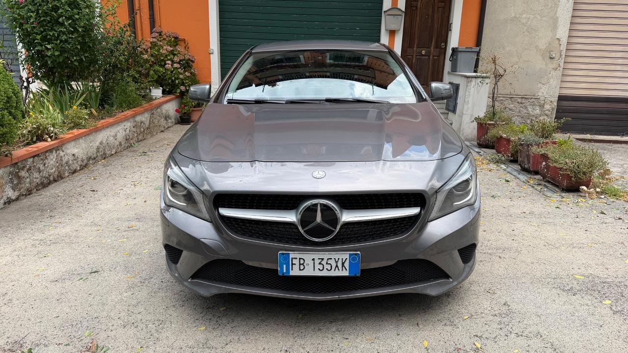 Mercedes-benz CLA 200 Sport