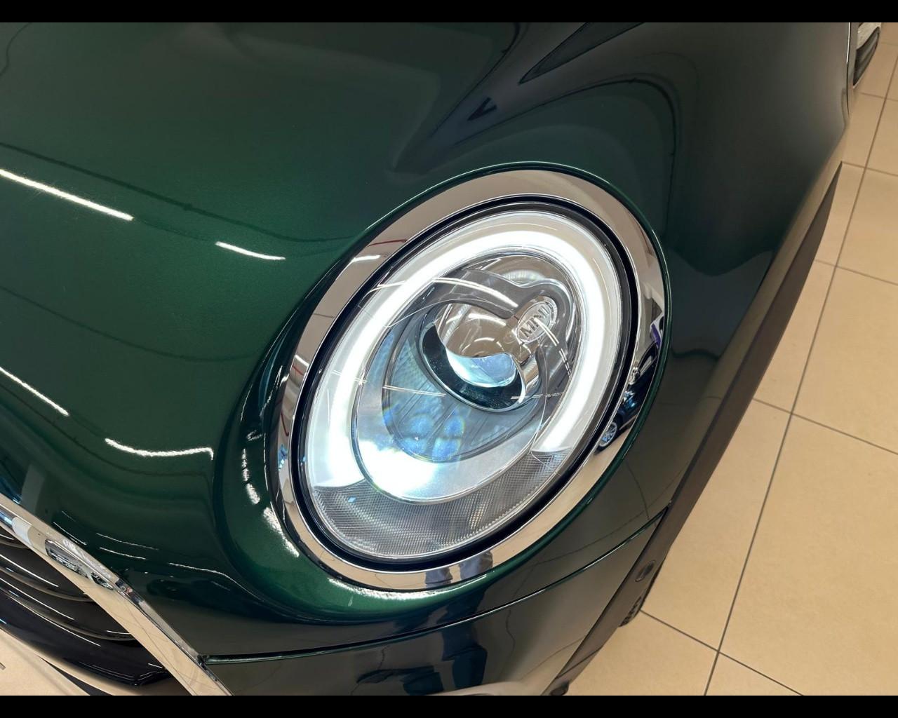 MINI Mini 4ª serie (F56) - Mini 1.5 Cooper D Business XL