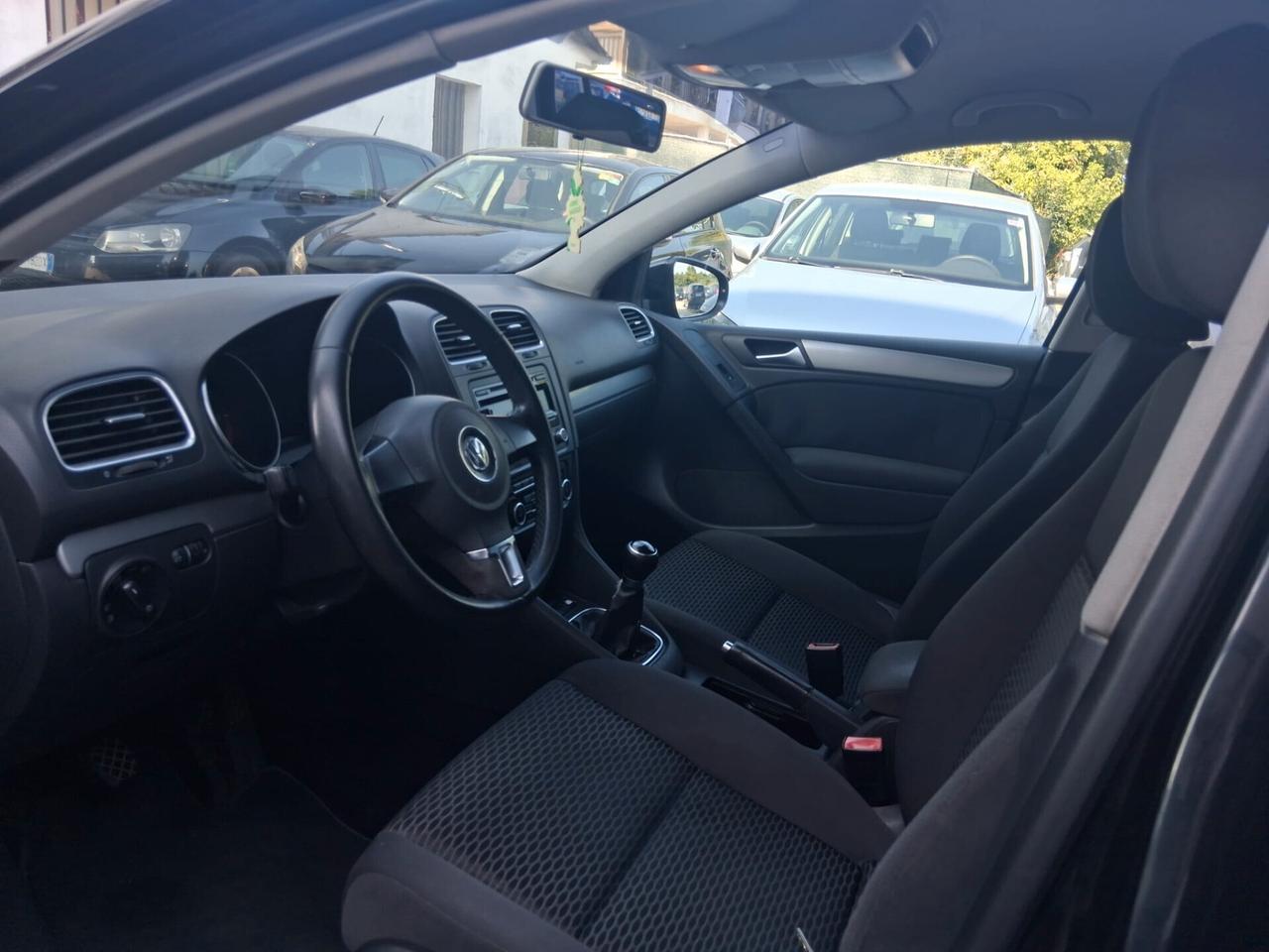 Volkswagen Golf 1.6 TDI DPF 5p. Highline