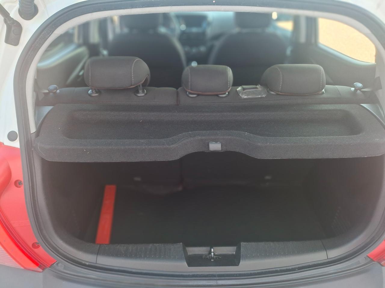 Opel Karl Rocks 1.0 GPL