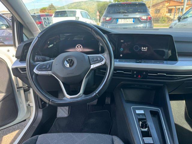 VOLKSWAGEN Golf 1.0 eTSI 110 cv EVO DSG Life