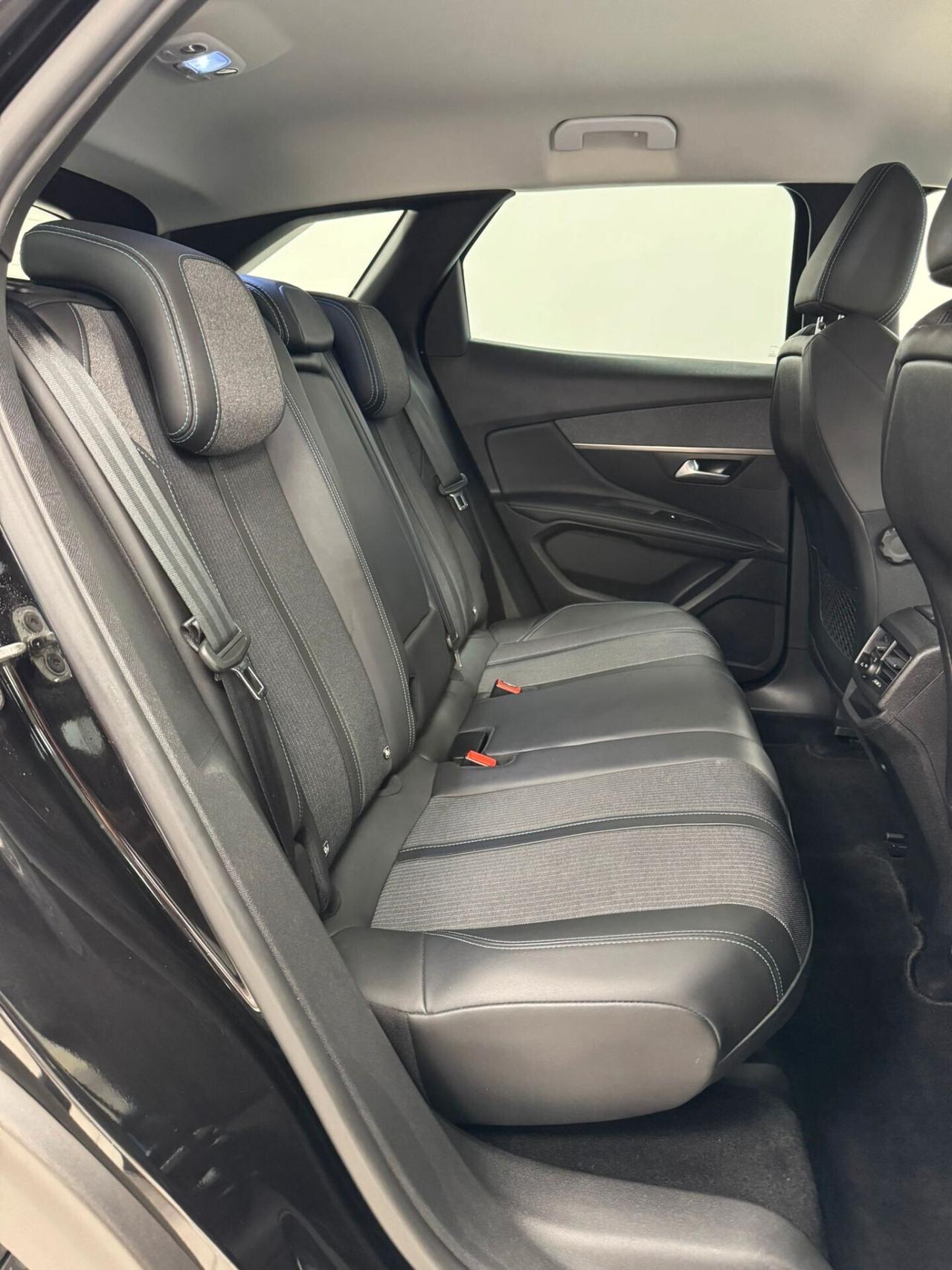 PEUGEOT 3008 BLUEHDI 130 CV S&S EAT8 ALLURE PACK 2022