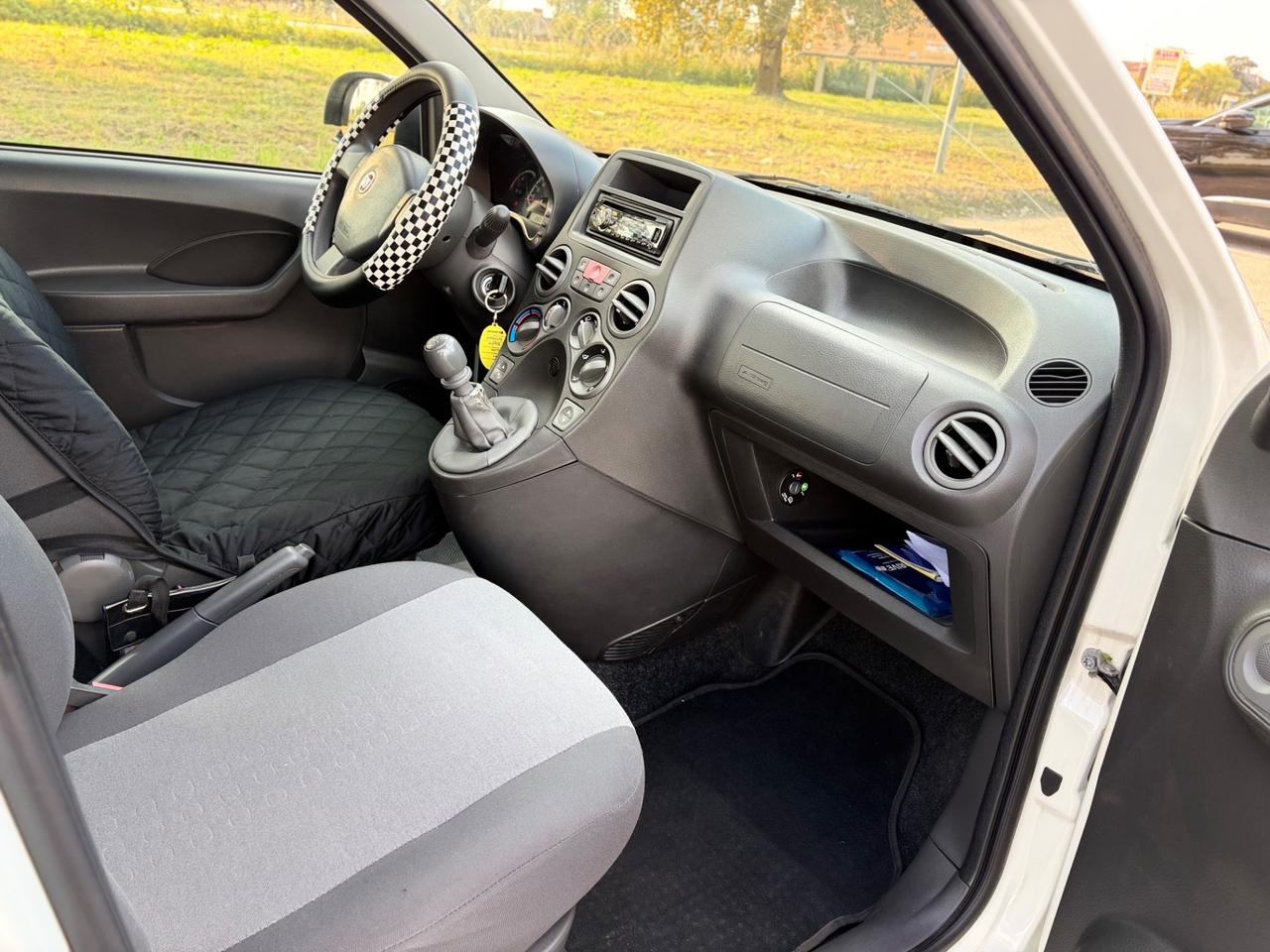 Fiat Panda 1.4 metano 2012 neopatentati