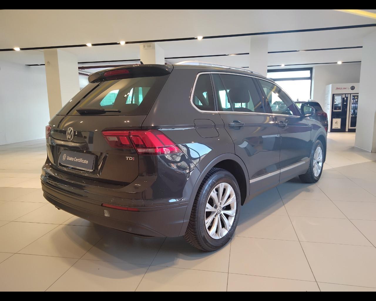 VOLKSWAGEN Tiguan II 2016 - Tiguan 1.6 tdi Business 115cv