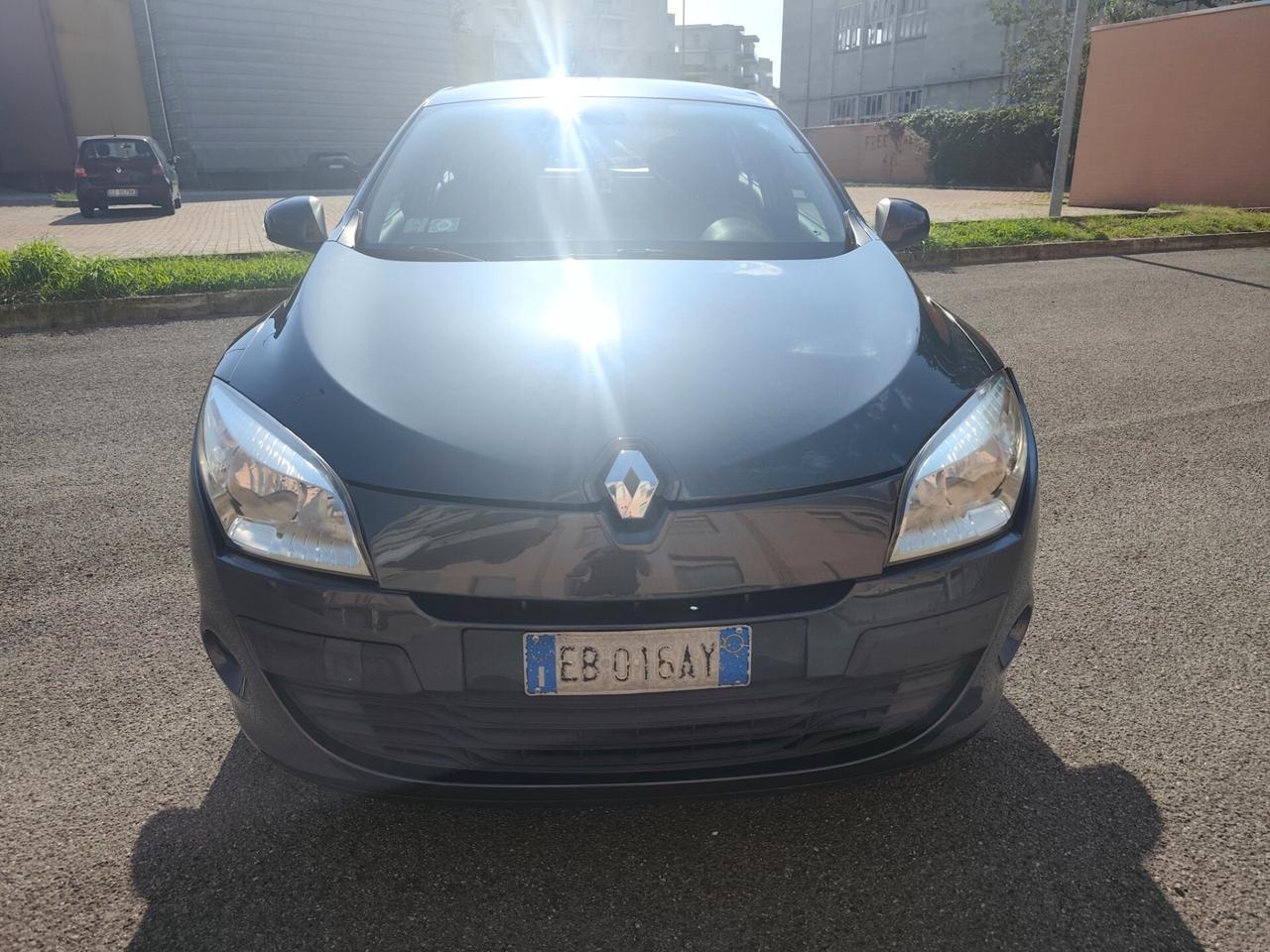 Renault Megane 1.6 Benz euro 4 cinghia fatta
