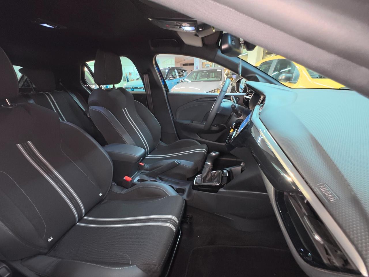 Opel Corsa 1.2 GS GPL