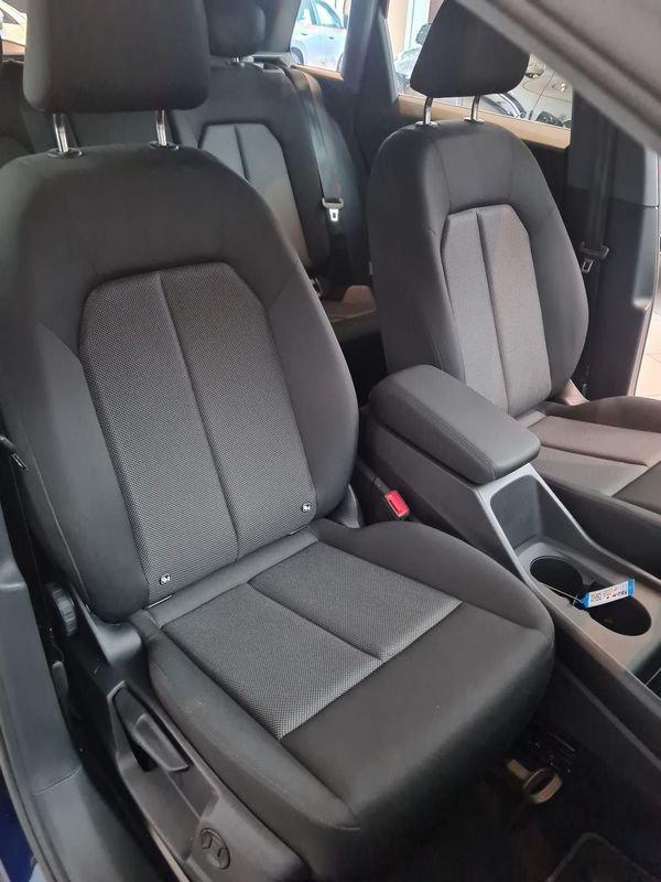 Audi Q4 e-tron Q4 35 e-tron Business Advanced