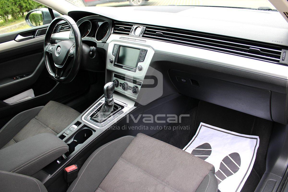 VOLKSWAGEN Passat Variant 2.0 TDI DSG Business BlueMotion Tech