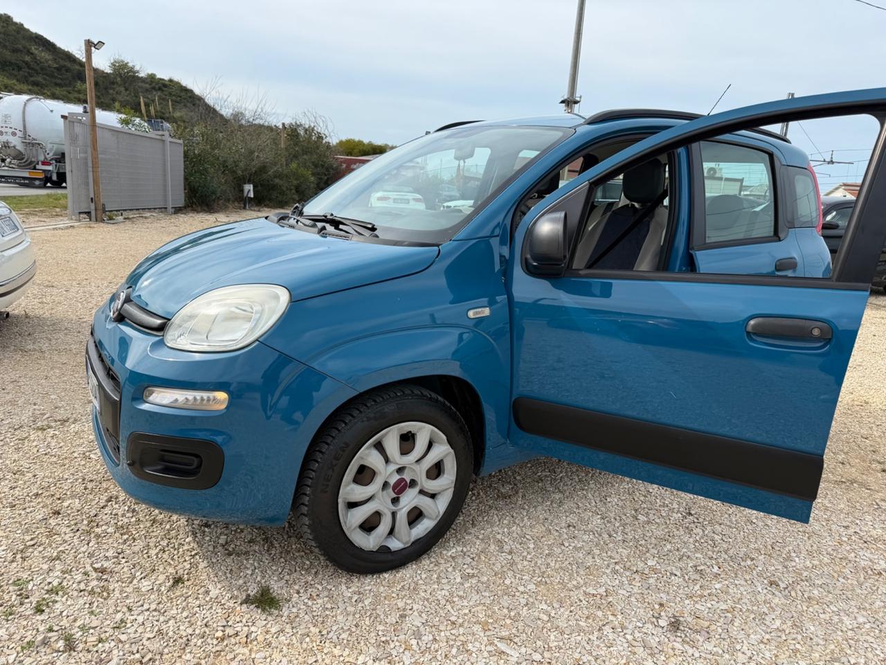 Fiat Panda 0.9 TwinAir Turbo METANO 3.999€