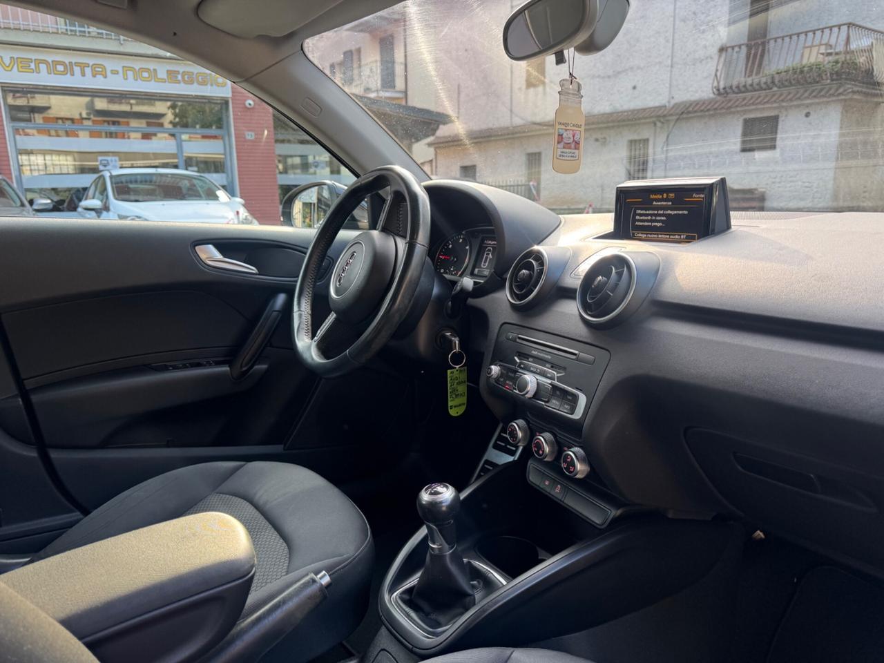 Audi A1 SPB 1.4 TDI S-LINE