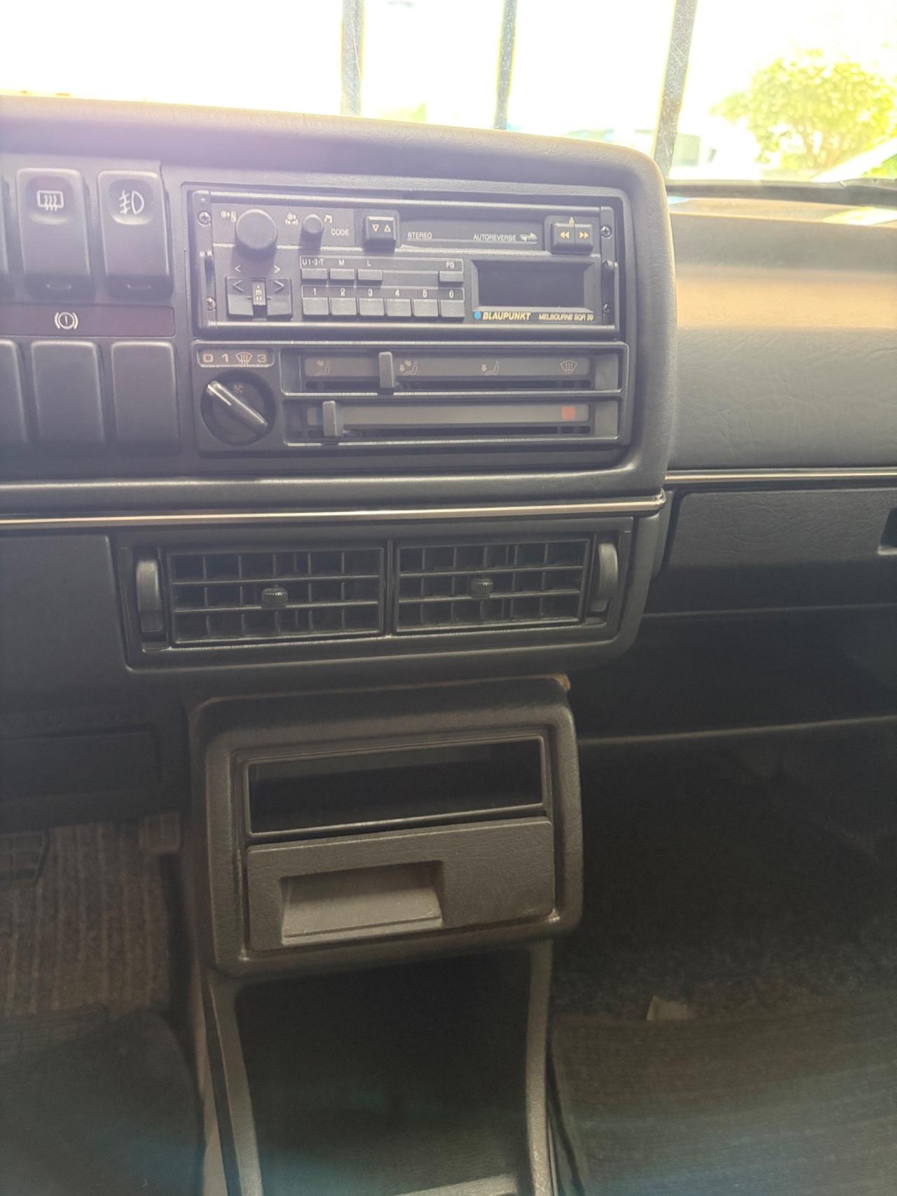 Volkswagen Golf 1300 5 porte GL