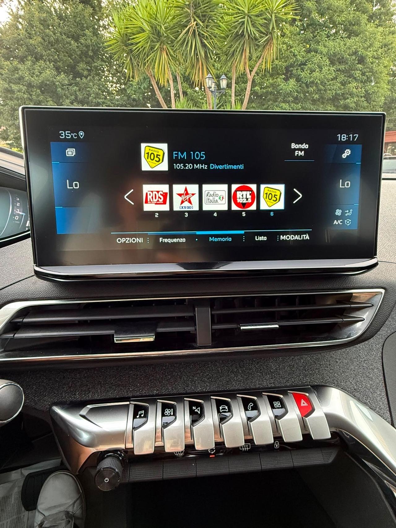 Peugeot 3008 1.5 diesel anno 2022 uni proprietario