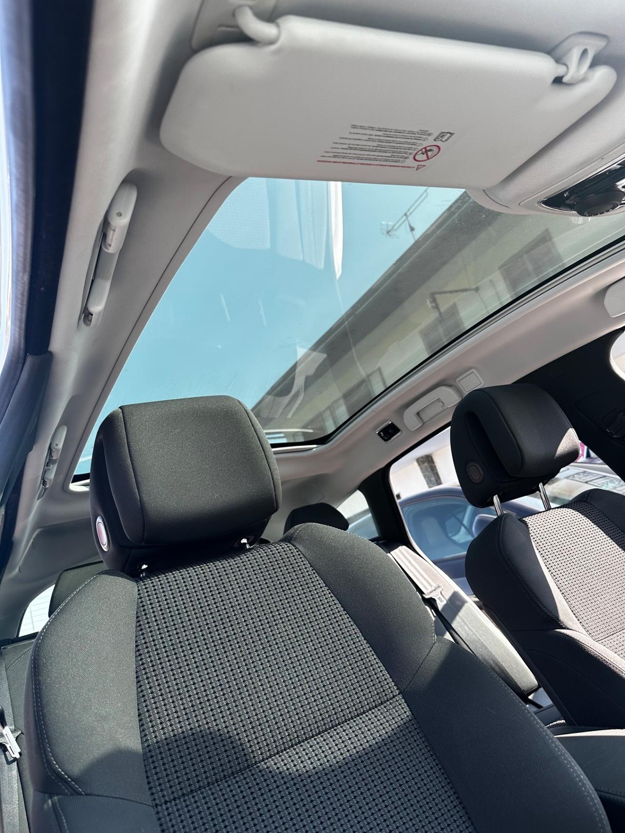 Peugeot 508 2.0 HDi 163CV aut. SW Ciel Active