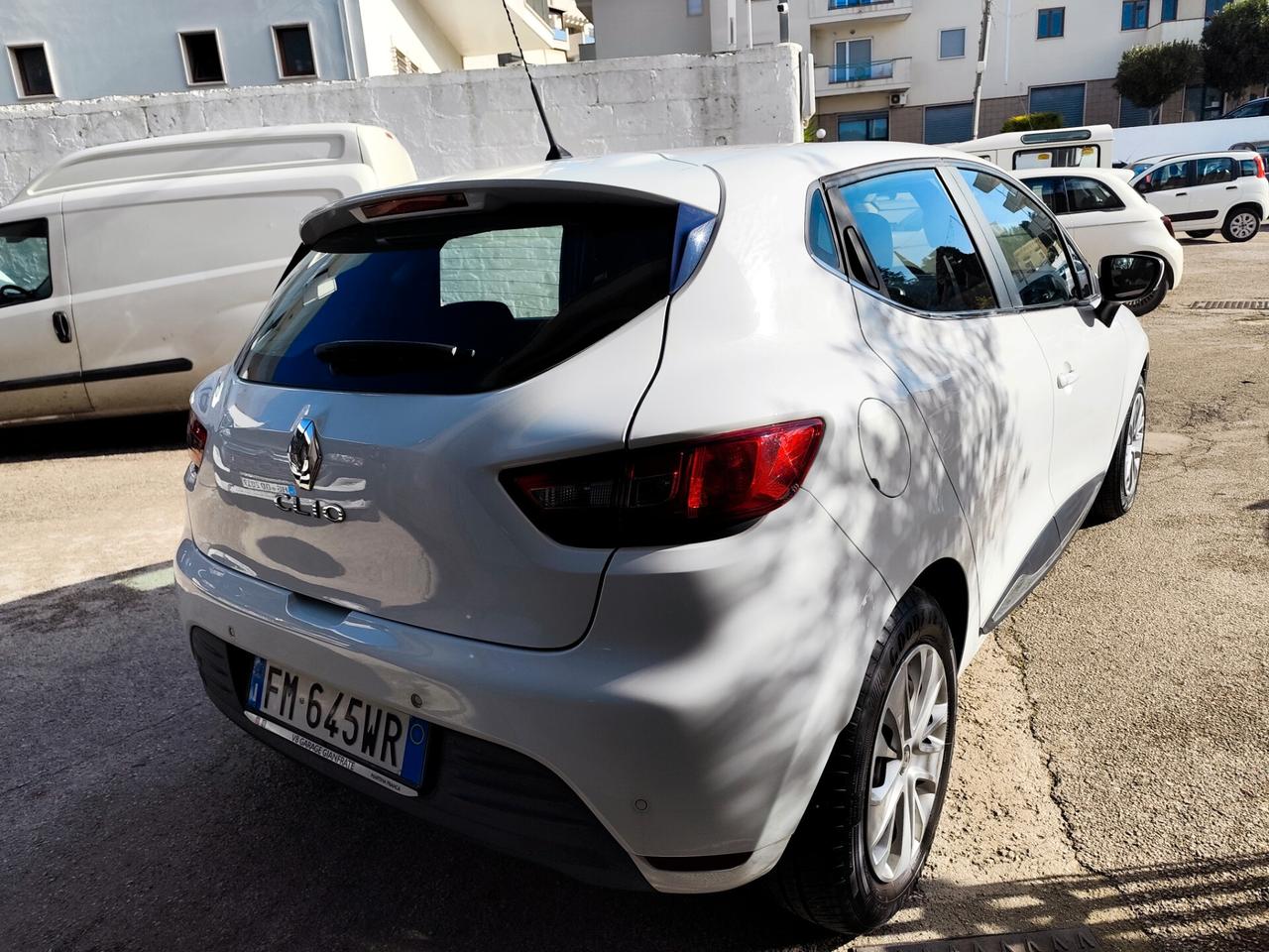 Renault Clio 1.2 75CV 5 porte Life