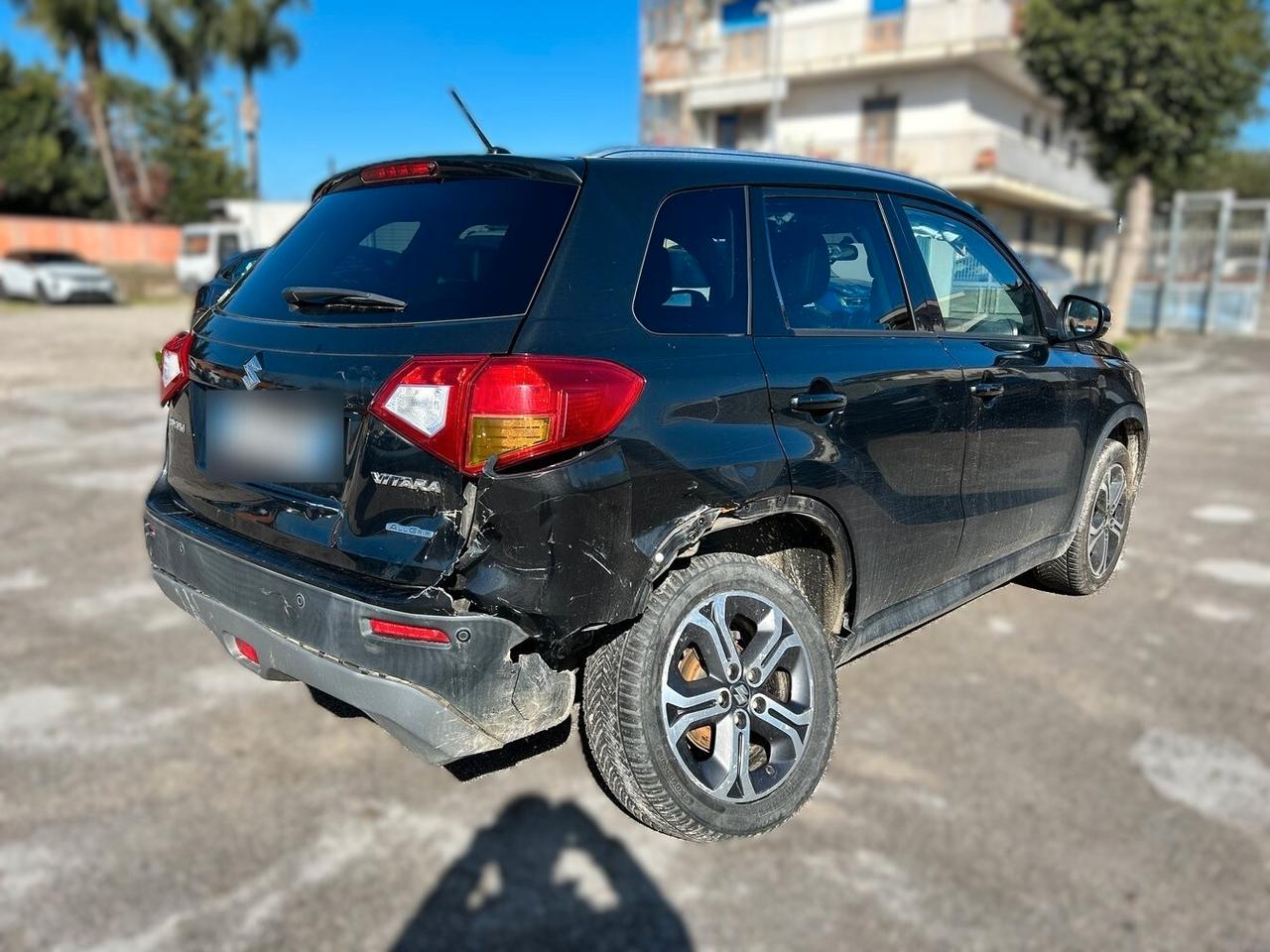 Suzuki Vitara 1.6 DDiS 120CV 4WD - 2015 Incidentata