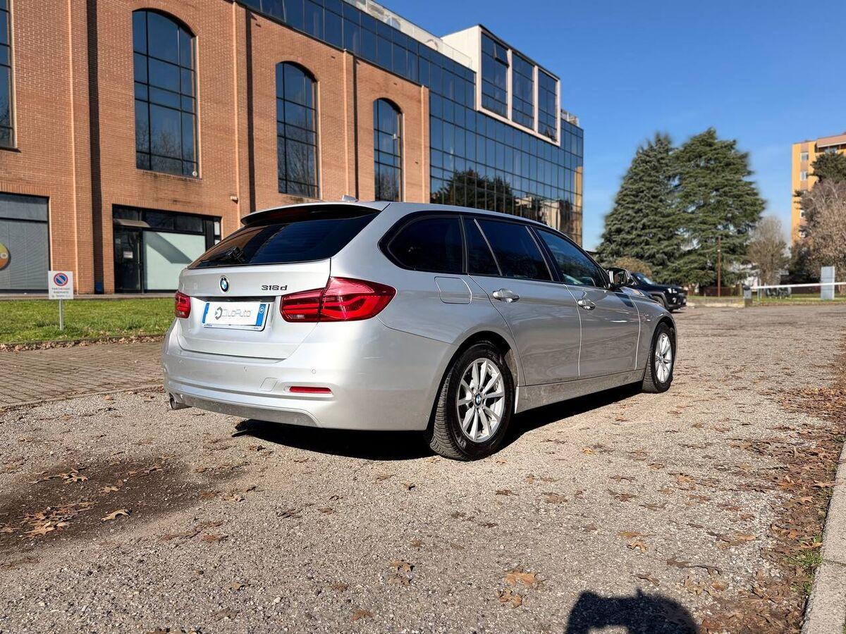 BMW Serie 3 Touring 318d Business Advantage auto BMW SERVICE!