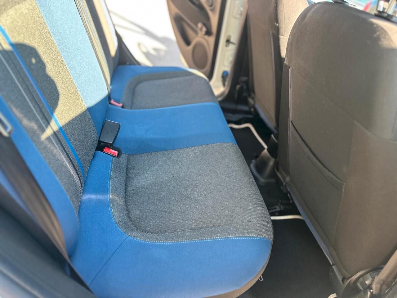 Fiat Punto 1.3 MJT II 75 CV 5 porte Lounge