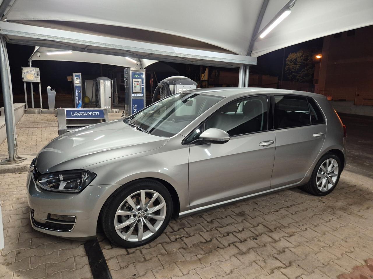 Volkswagen Golf 1.6 TDI 5p. Highline BlueMotion Technology