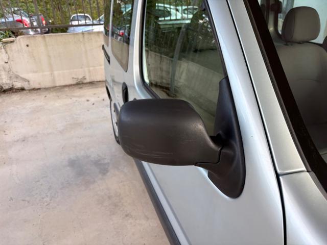 RENAULT Kangoo 1.2 16V cat 5 BENZINA porte Privilège OK NEOPATENT