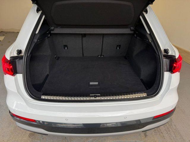 AUDI Q3 2.0 TDI 150 CV S tronic Business