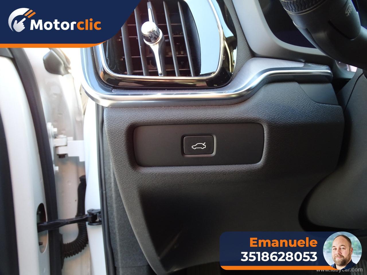 VOLVO V60 Cross Country B4