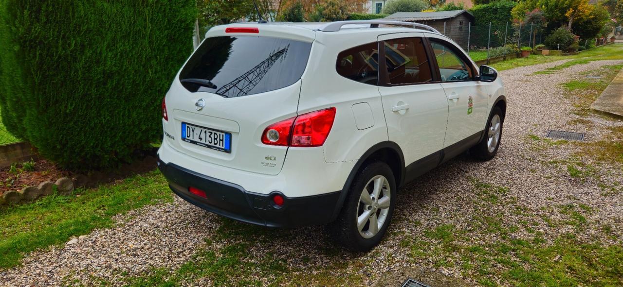 Nissan Qashqai Qashqai+2 2.0 dCi 7 POSTI