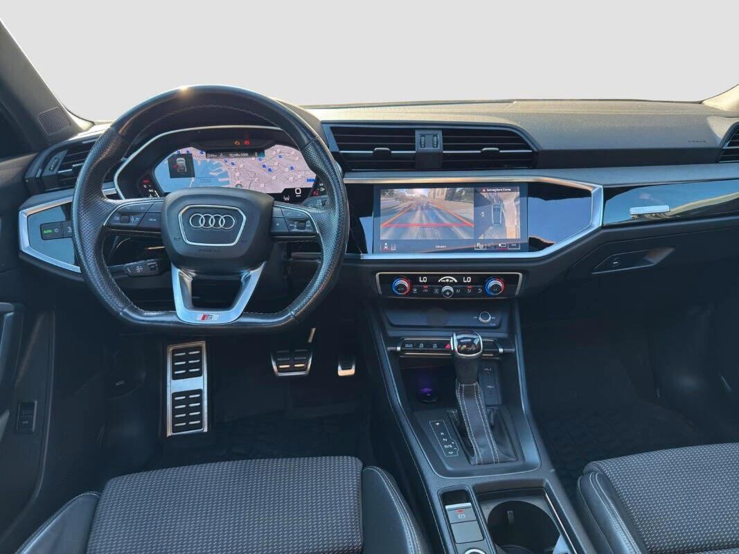 Audi Q3 35 2.0 TDI 150 CV S tronic line edition TETTO 2023