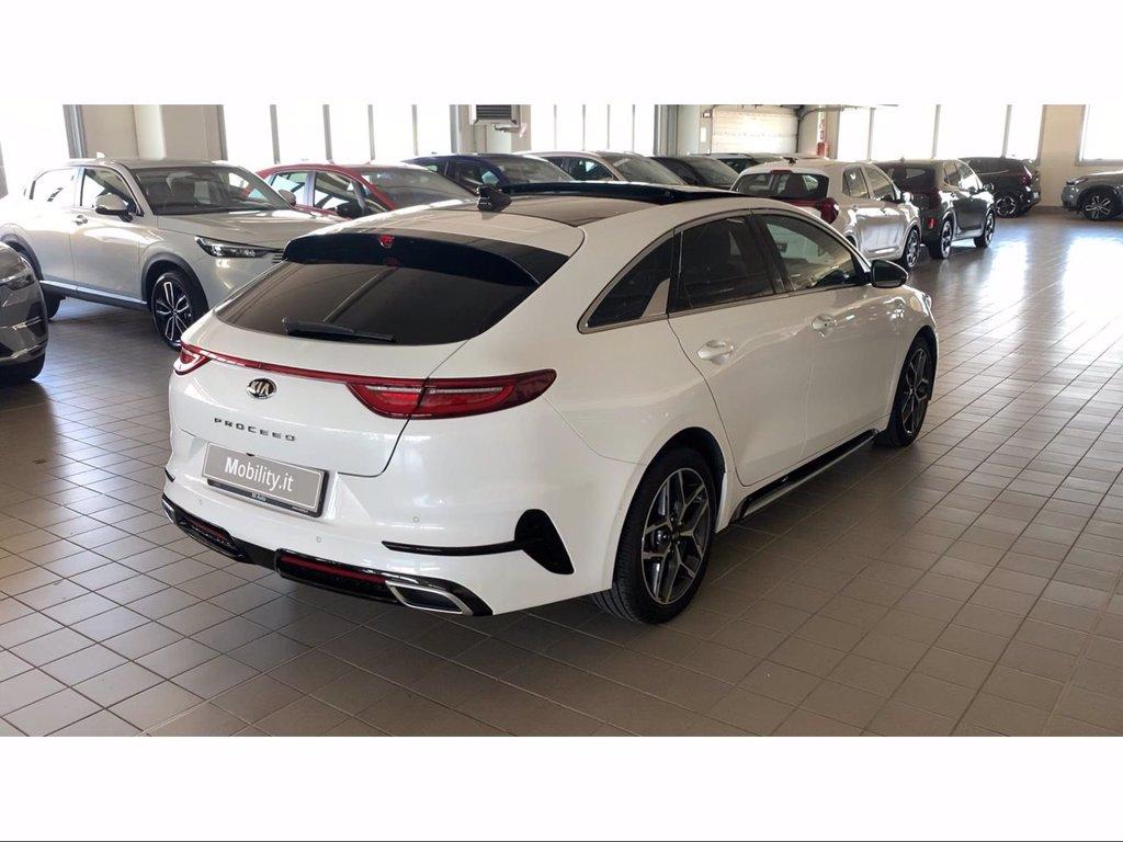KIA ProCeed 1.5 t-gdi mhev GT Line 160cv dct del 2021
