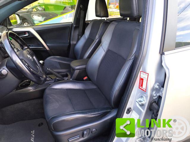 TOYOTA RAV 4 MY23 RAV4 2.0 D-4D 2WD Style GARANZIA INCLUSA