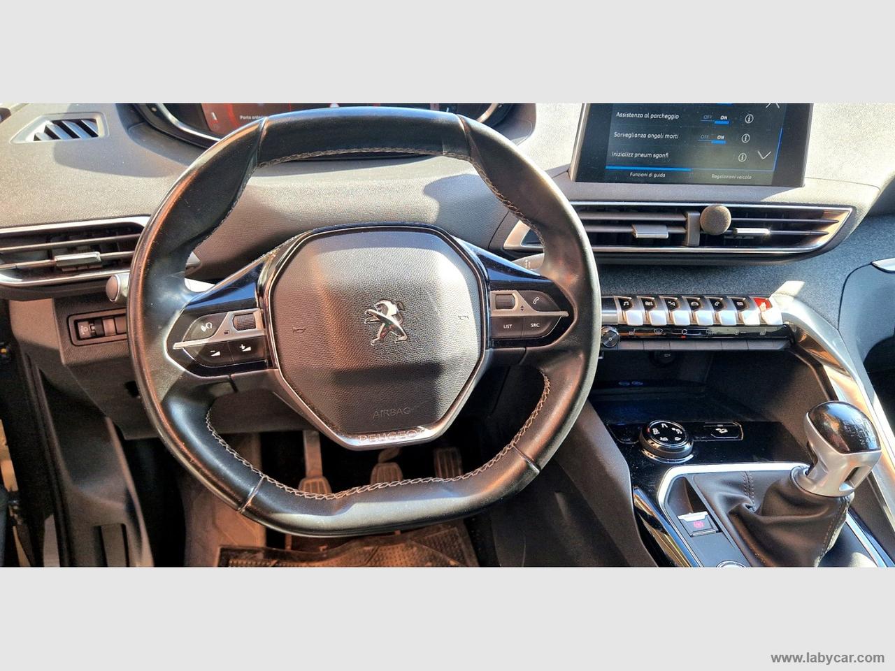 PEUGEOT 3008 PureTech Turbo 130 S&S Allure