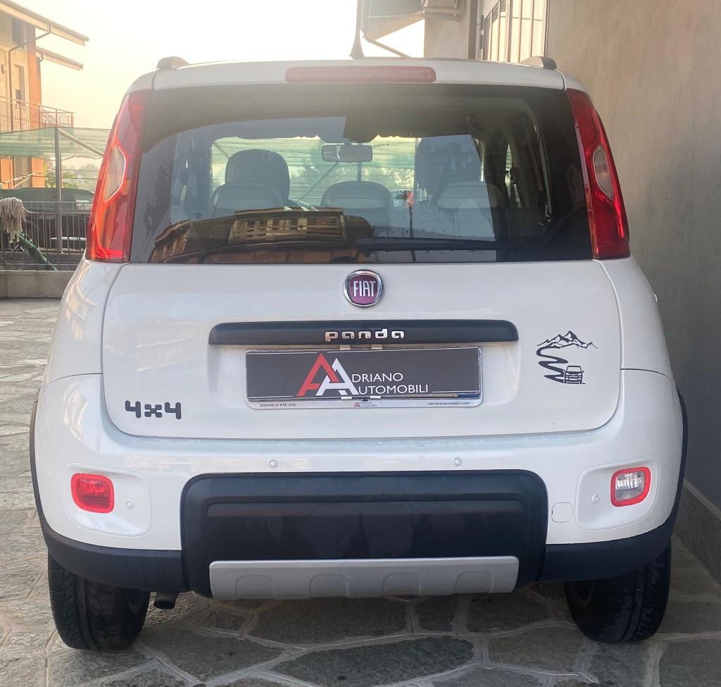 Fiat Panda 4x4 Panda 0.9 t.air turbo 4x4 85cv E6