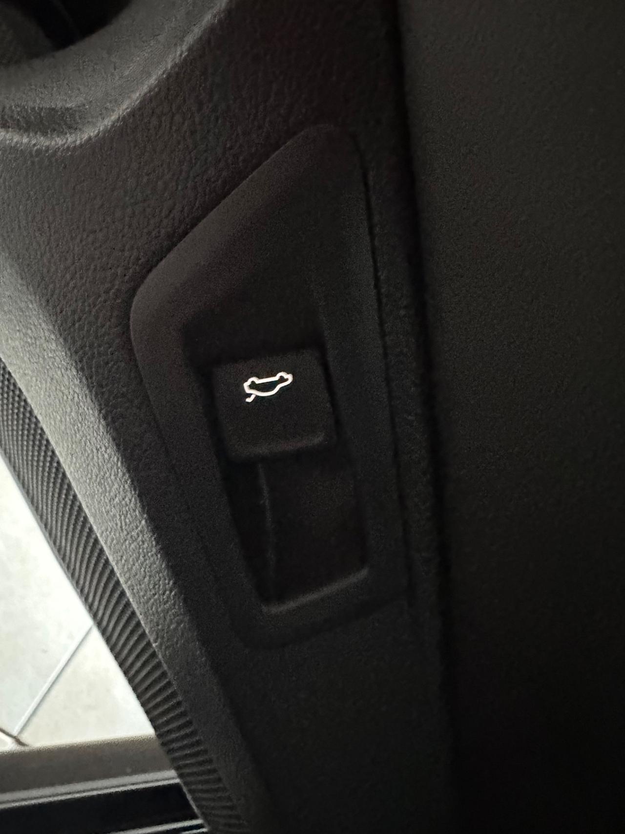 Volkswagen T-Roc R 2.0 TSI DSG 4MOTION BlueMotion Technology