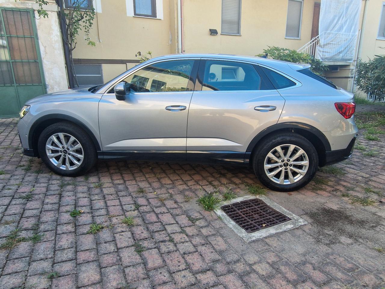 Audi Q3 Quattro 2.0 200CV Trazione integrale, AUTOMATICA, S-tronic