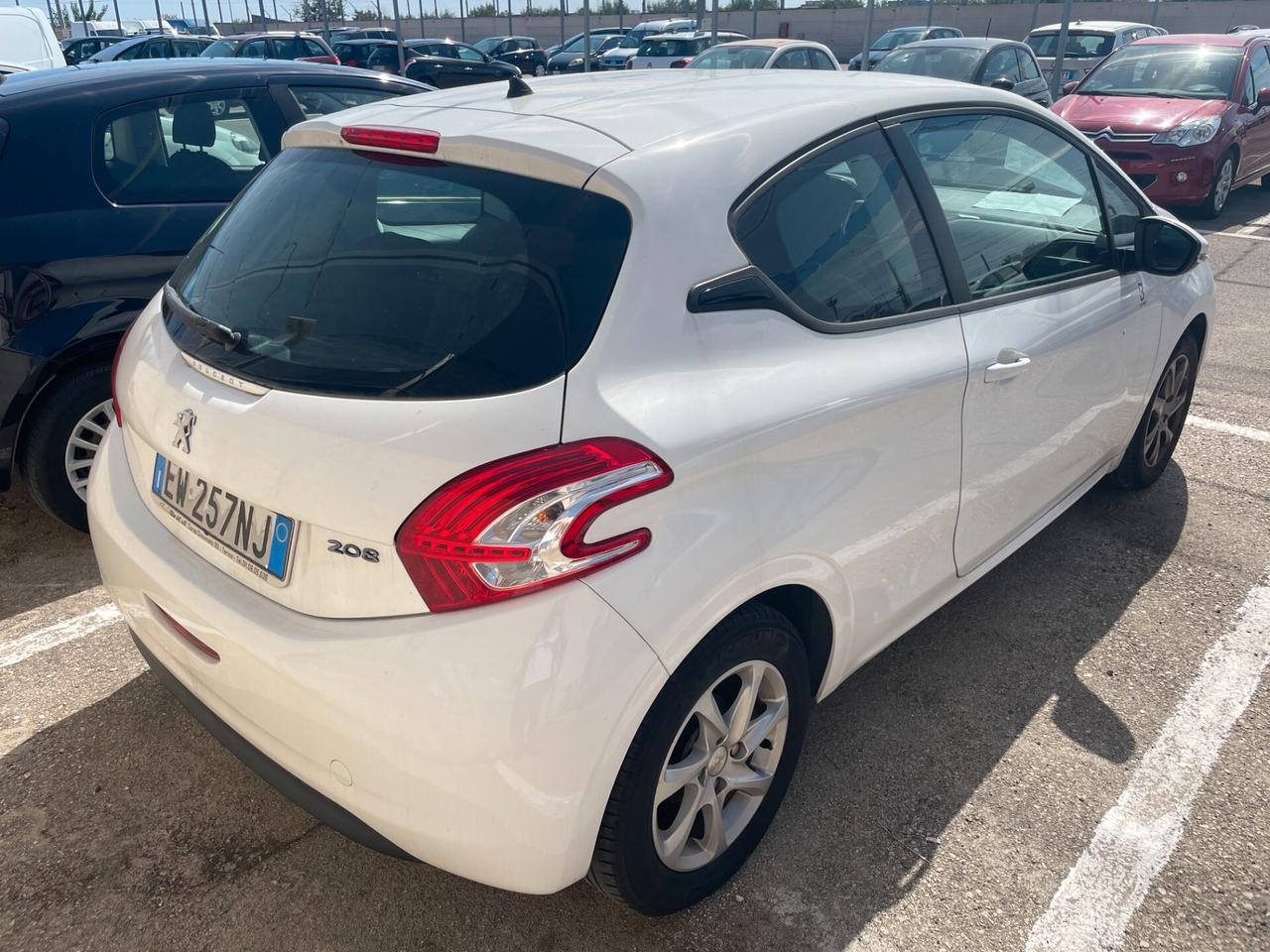 Peugeot 208 1.0 PureTech 68cv 3 porte Active