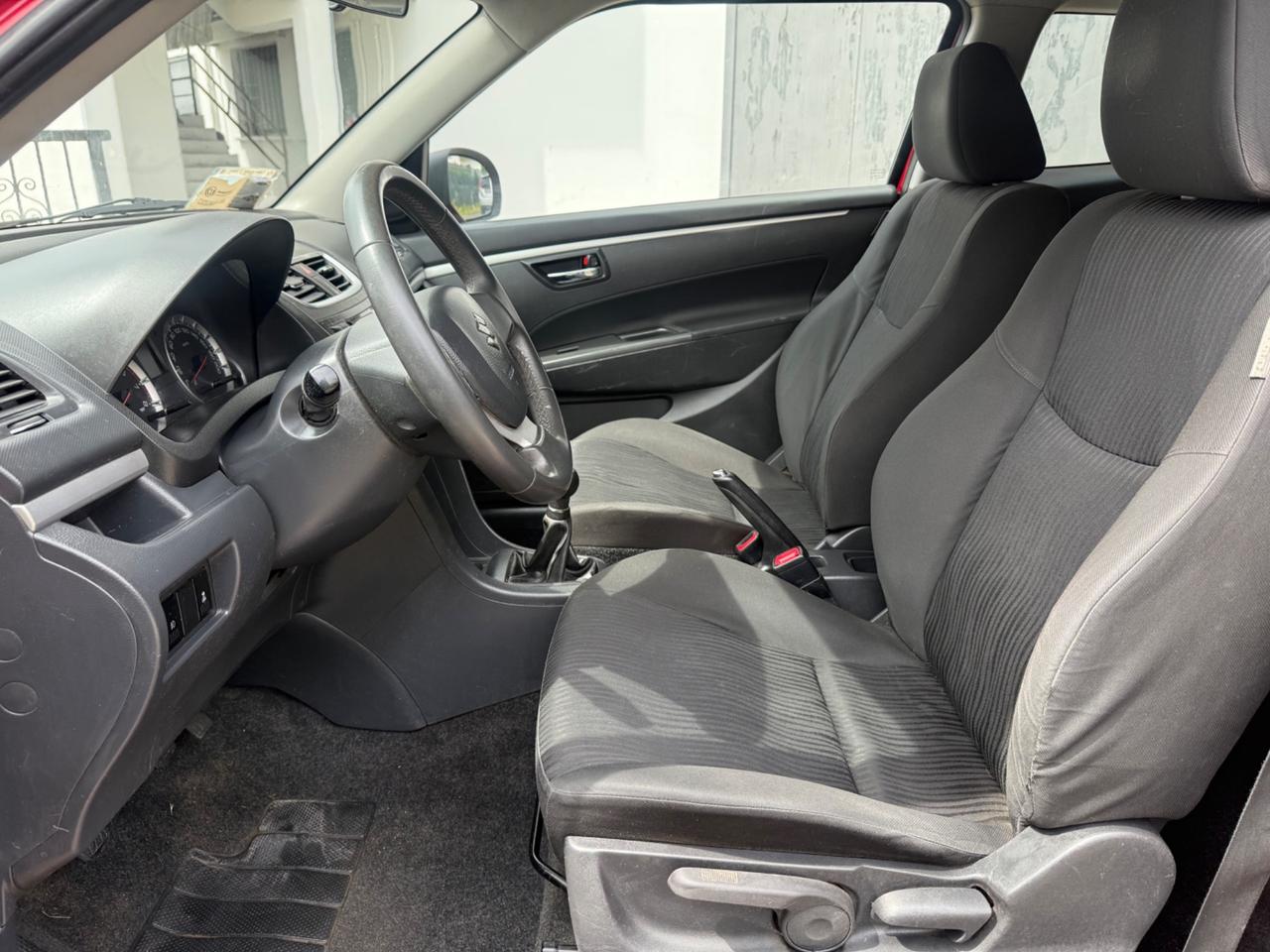 Suzuki Swift 1.2 VVT Benzina Top Pochi km 2010 Neopat