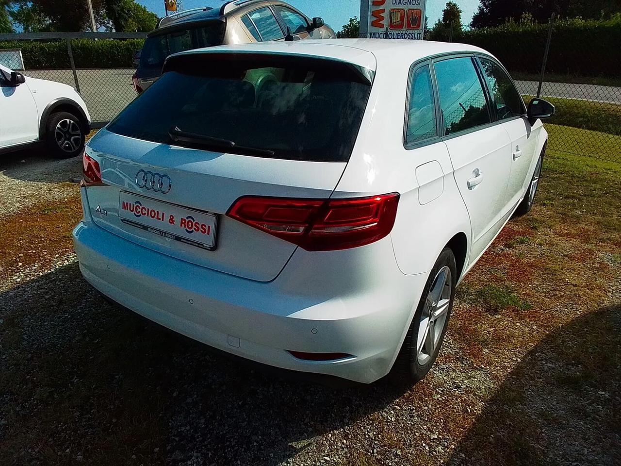 Audi A3 Sportback 2.0 TDI S-Tronic 150cv