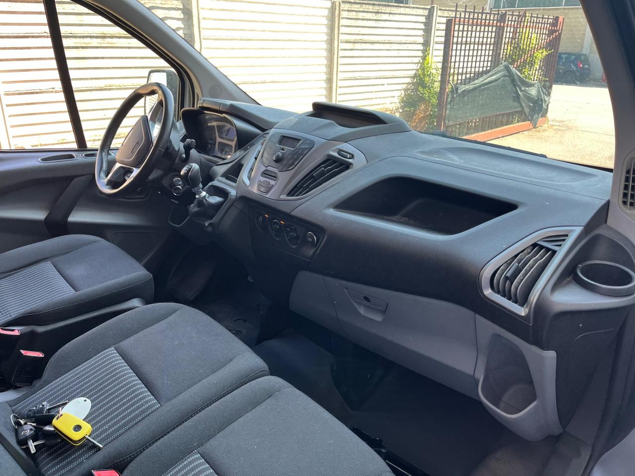 Ford Tourneo Custom Tourneo Custom 320 2.0 TDCi 130CV PC Trend