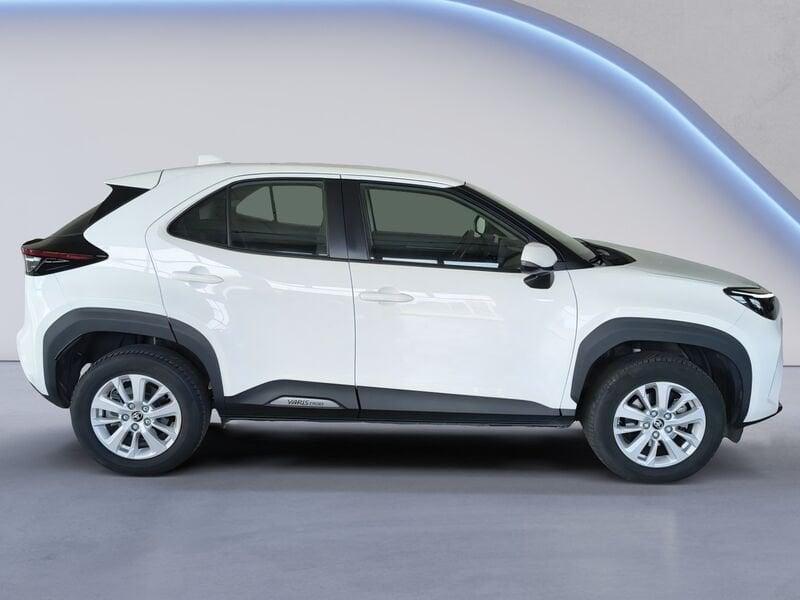 Toyota Yaris Cross 1.5H 116 CV E-CVT Active AWD NEOPATENTATI