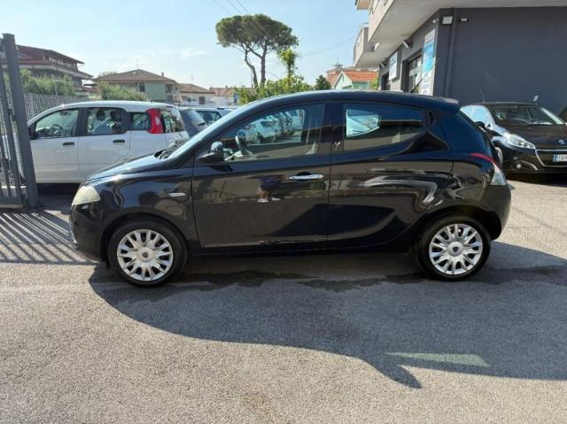 Lancia Ypsilon 0.9 t.air Silver s&s 85cv