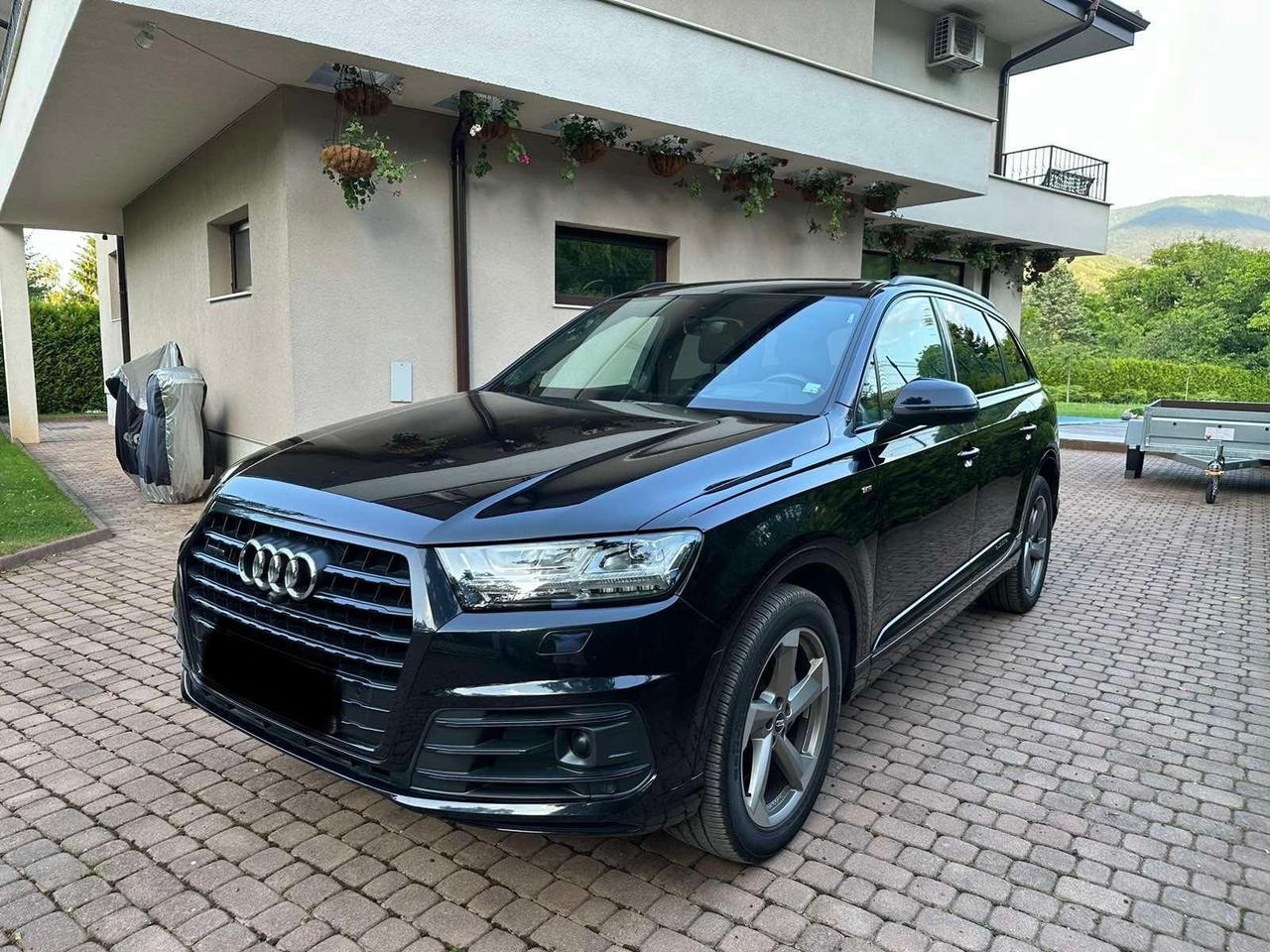 AUDI Q7 S LINE 3.0 TFSI V6 7 POSTI