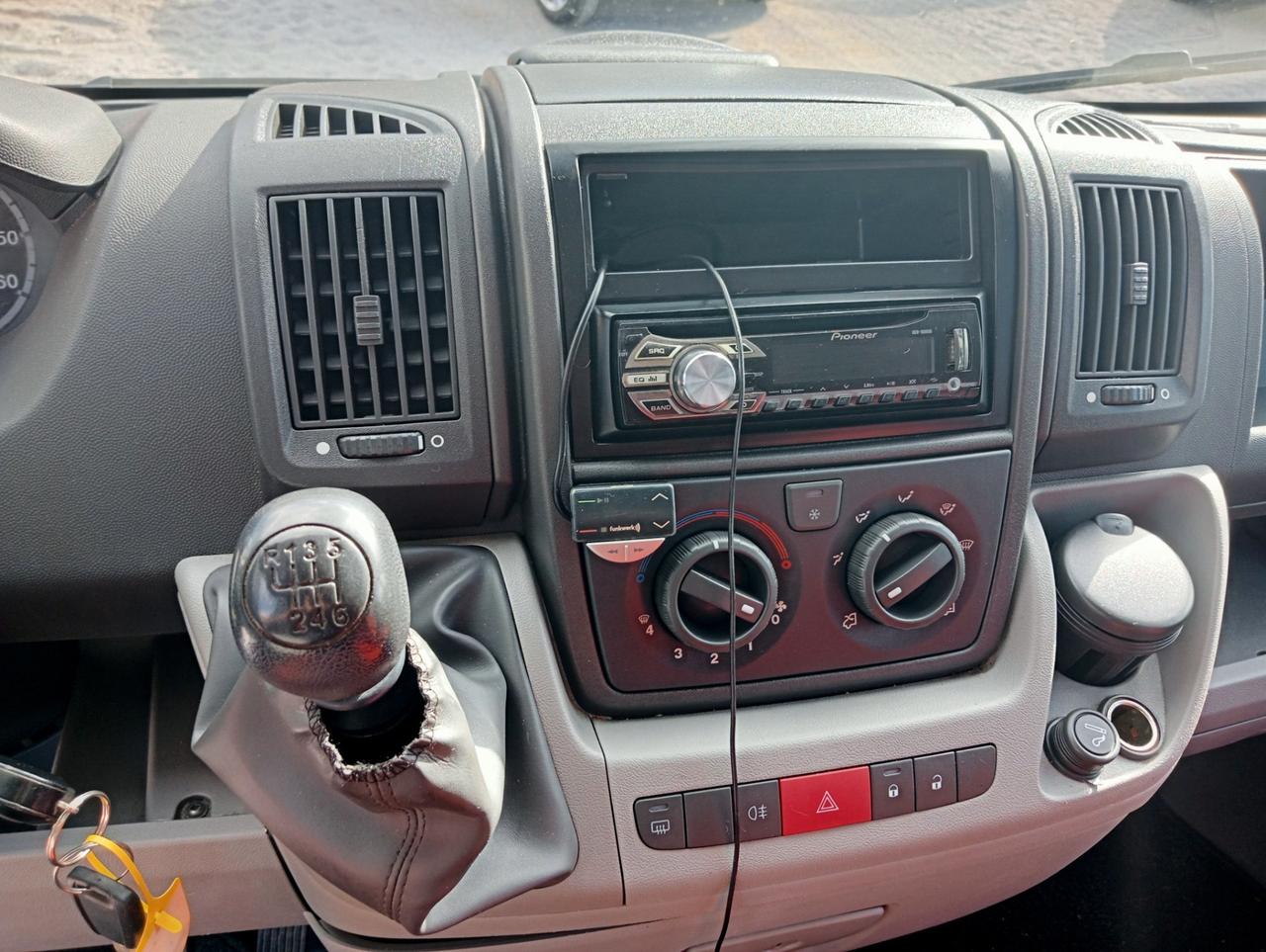 Peugeot boxer