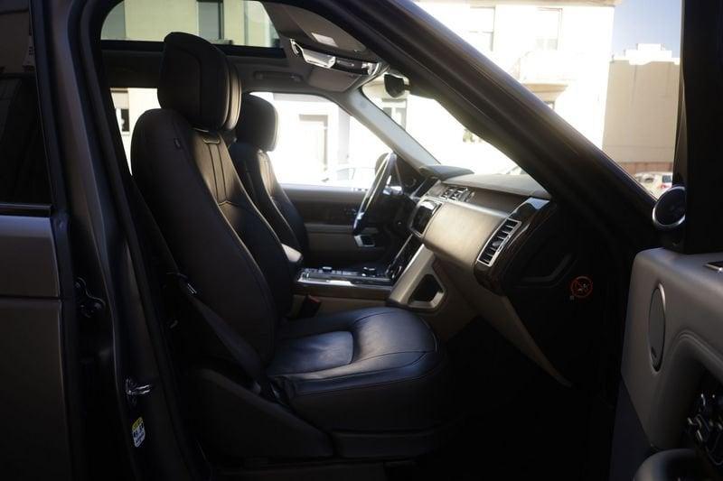 Land Rover Range Rover Land Rover Range Rover 4.4 SDV8 Autobiography 250KW ANNO 2018