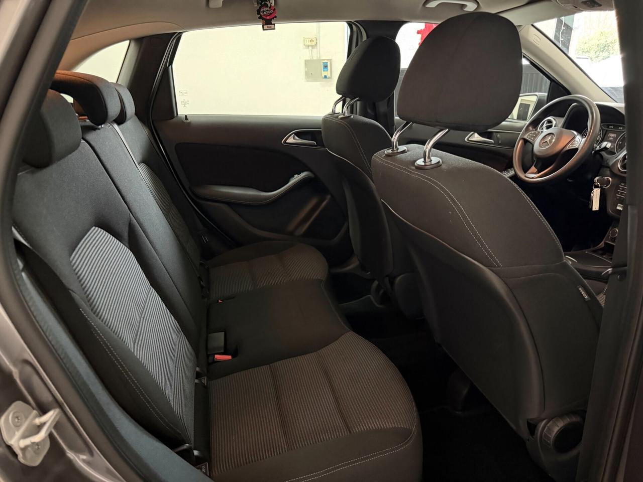 Mercedes-benz A 160 d Automatic Premium OK NEOPATENTATI EURO 6