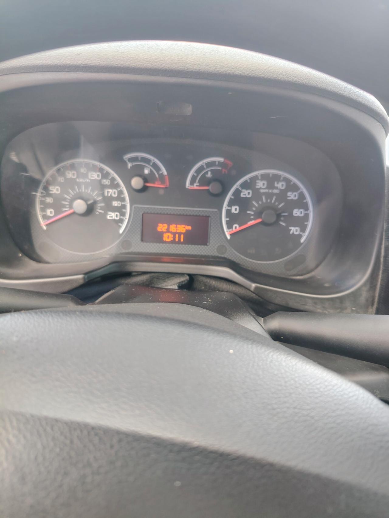 Peugeot Bipper Tepee 1.3 HDi 75 FAP Outdoor