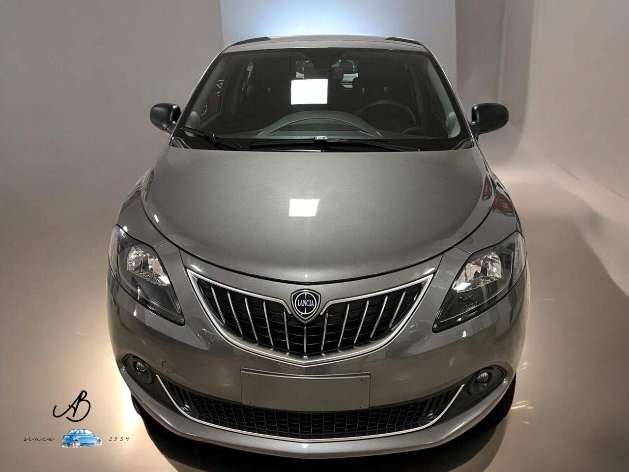 Lancia Ypsilon 1.0 FireFly 5 porte S&S Hybrid Platino