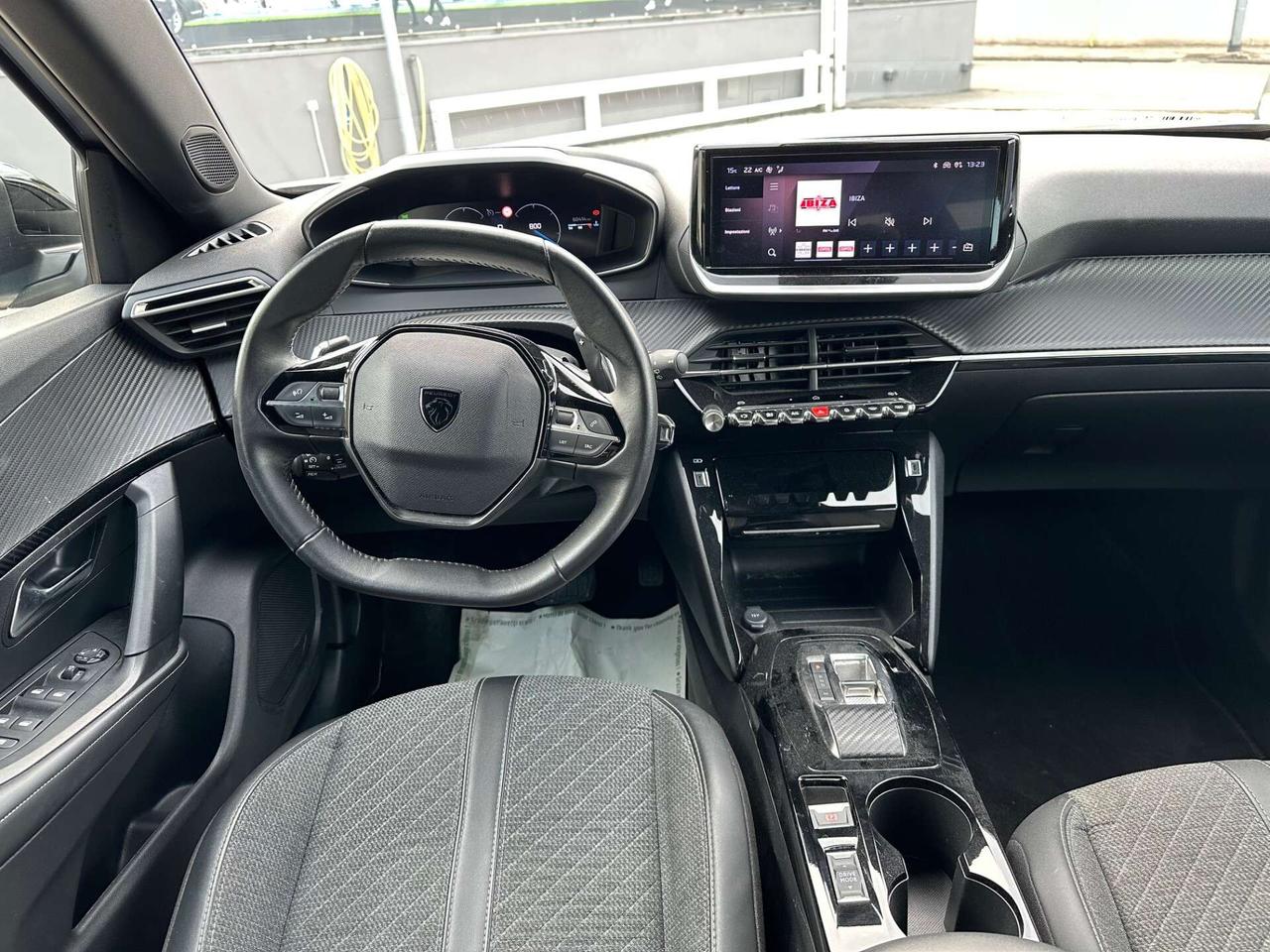Peugeot 2008 2008 BlueHDi 130 S&S EAT8 Allure