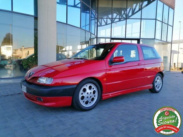 ALFA ROMEO 145 2.0i 16V Twin Spark cat Quadrifoglio